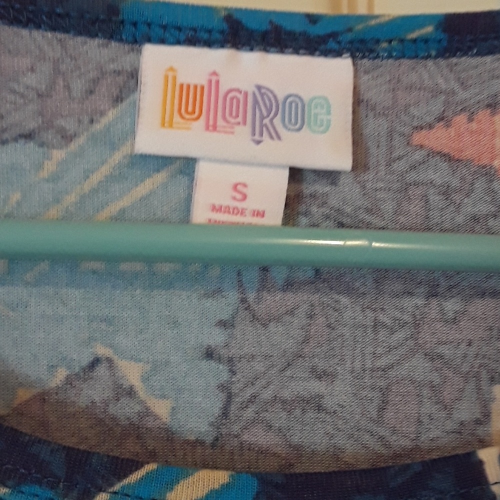 Lularoe - Picture 2 of 2